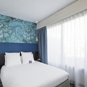 Aanpalende Kamer